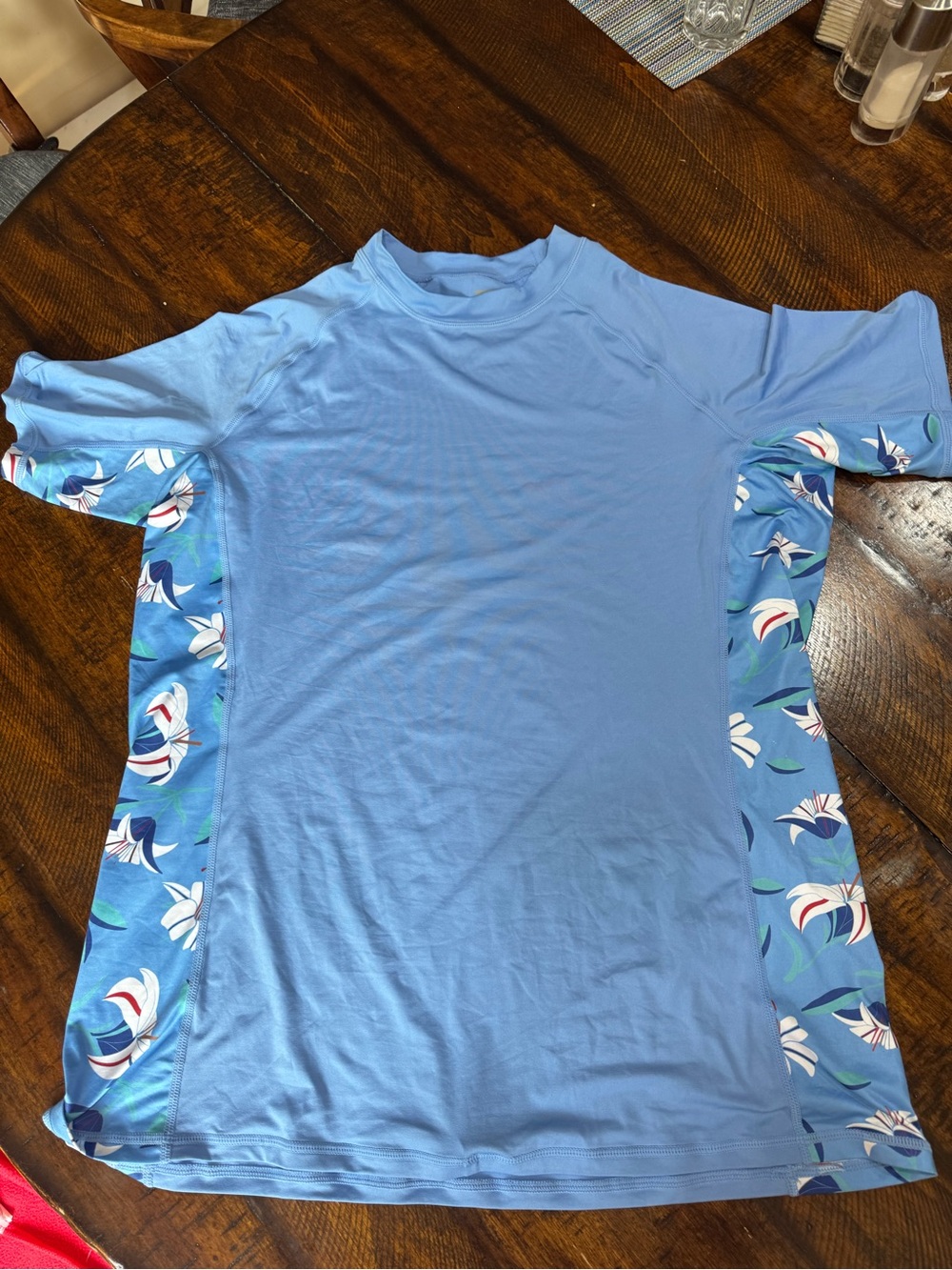 Women’s Light Blue Floral-Panel Rash Guard Top